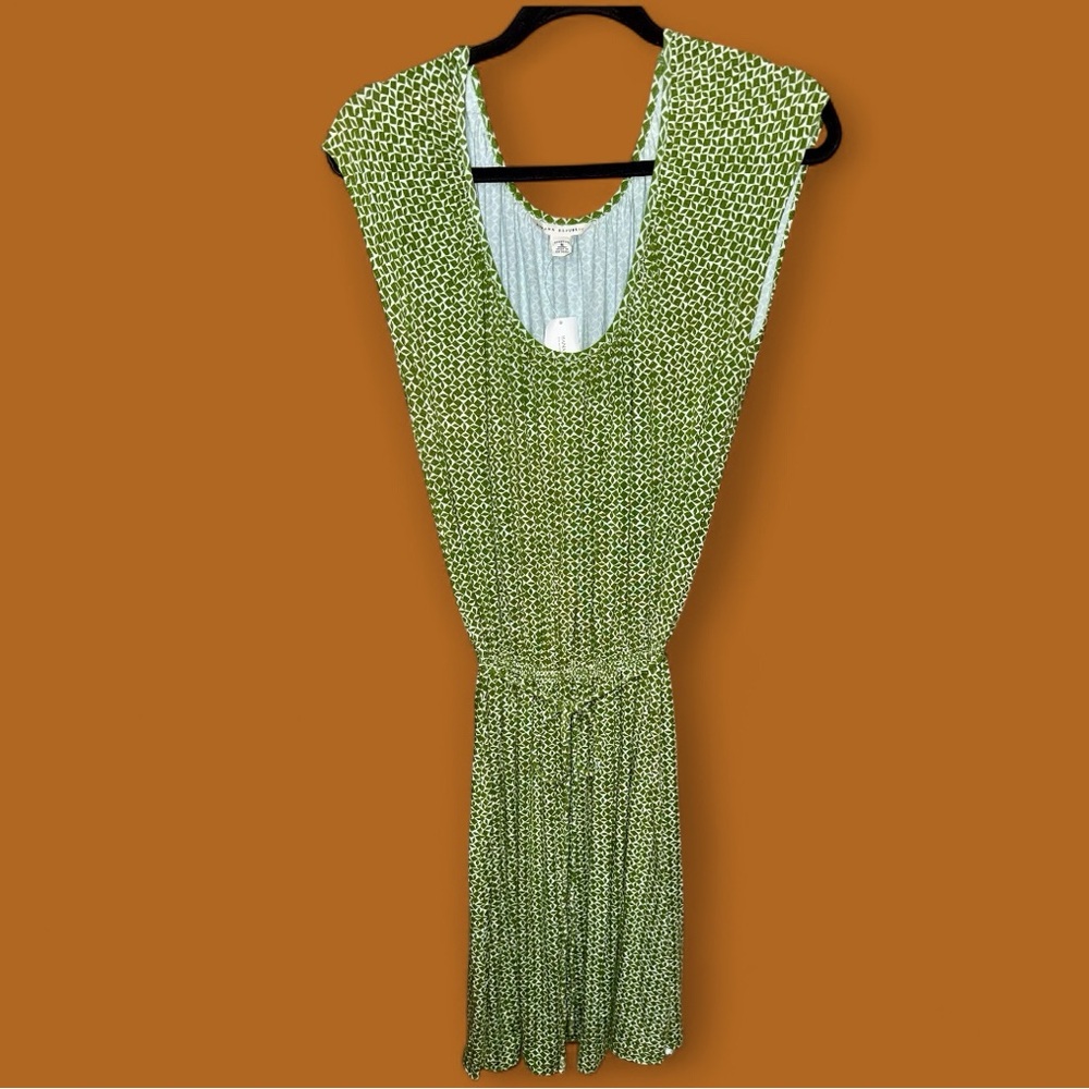 NWT Banana Republic Green Patterned Midi Dress